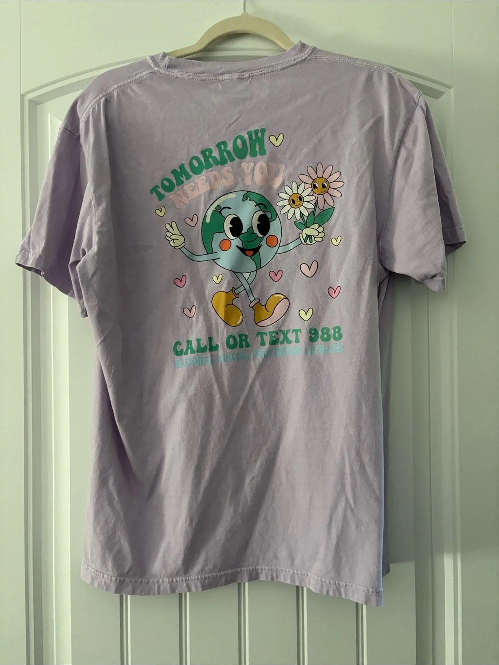 Comfort Colors Lavender Tee with Playful Globe Character and Daisy